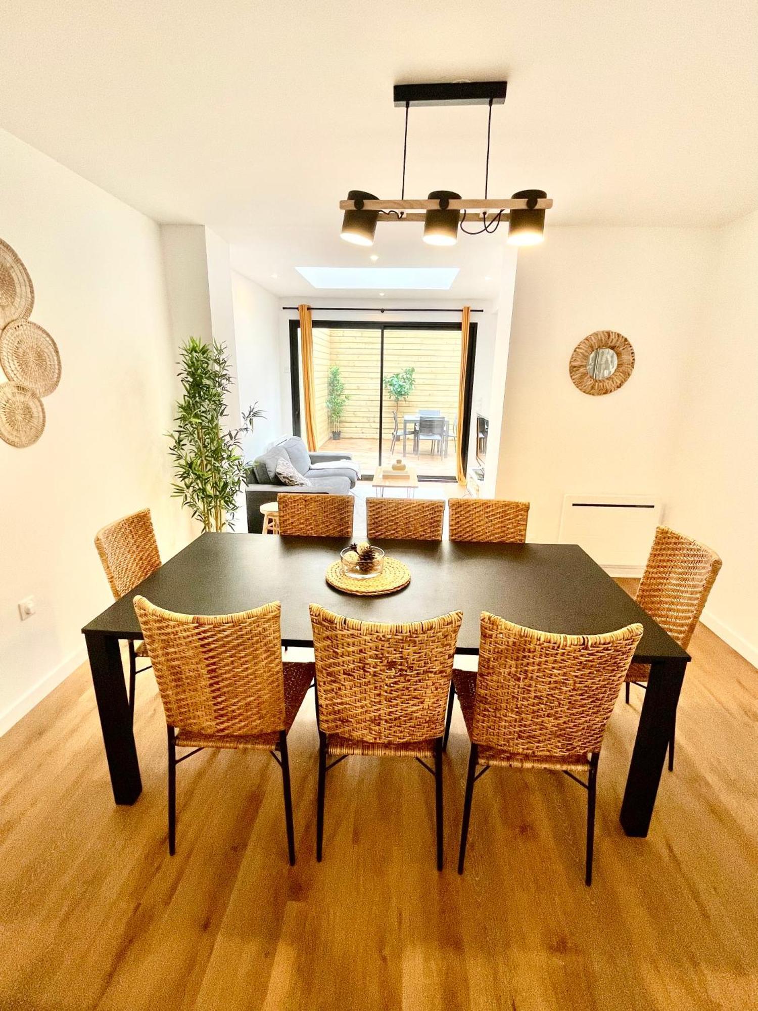 Maison Familiale 3 Chambres Avec Terrasse Mouvaux Dış mekan fotoğraf