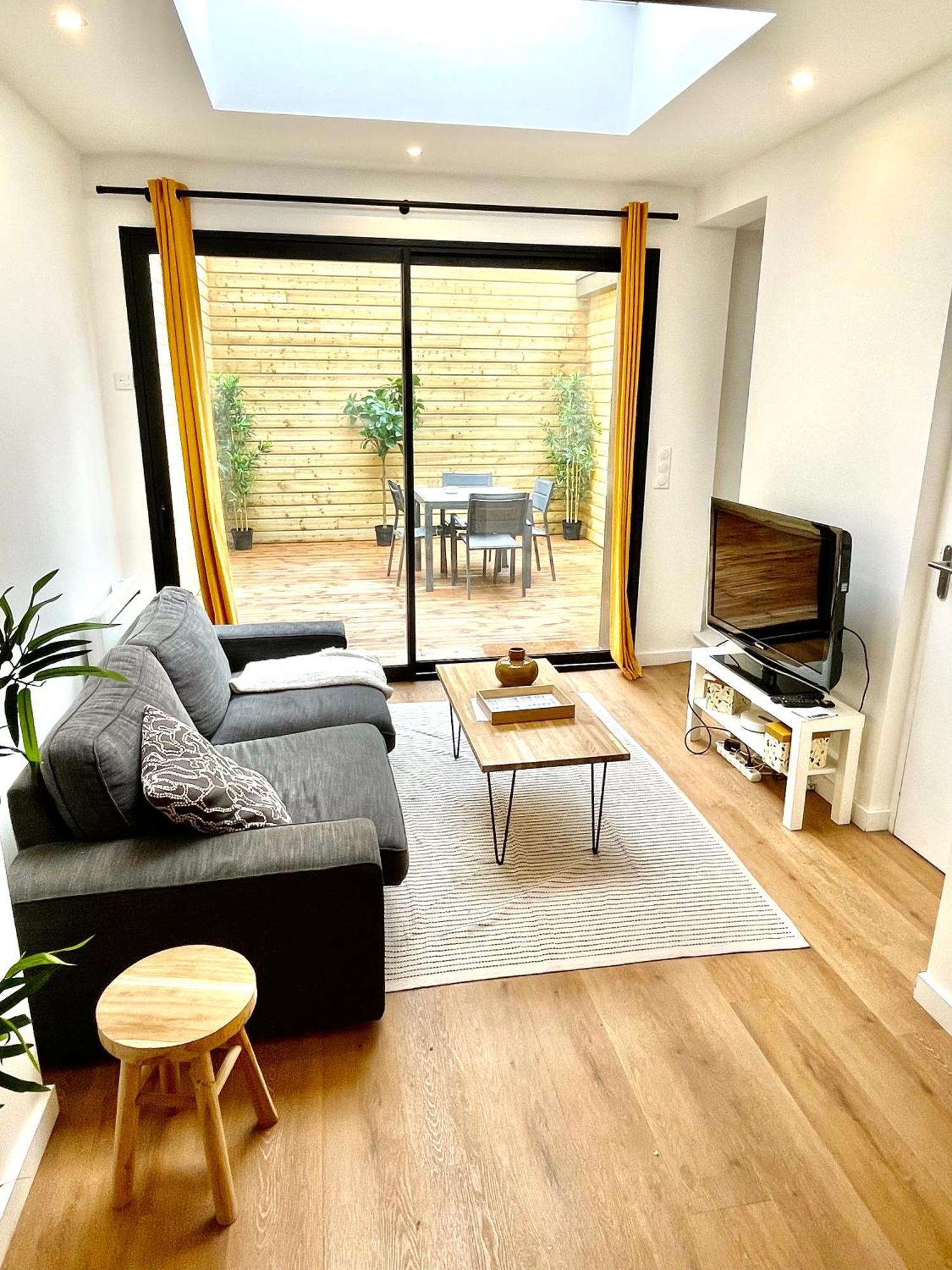 Maison Familiale 3 Chambres Avec Terrasse Mouvaux Dış mekan fotoğraf